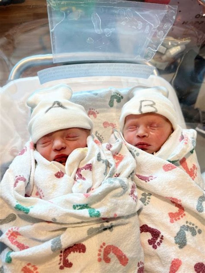 Are cousins born from twins siblings?