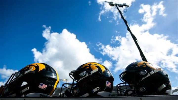 Are there two Hawkeyes?