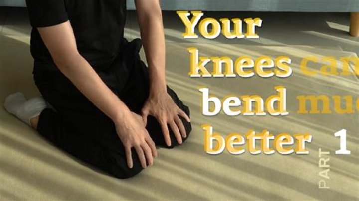 Are you supposed to bend knees when walking?