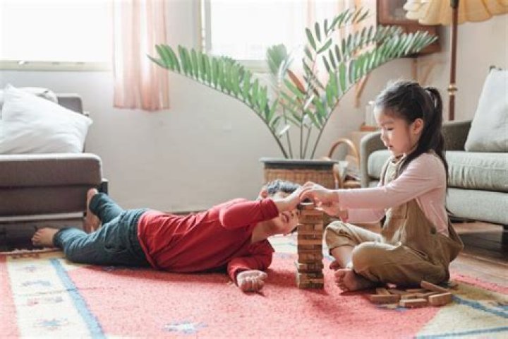 Can dyslexia affect social skills?