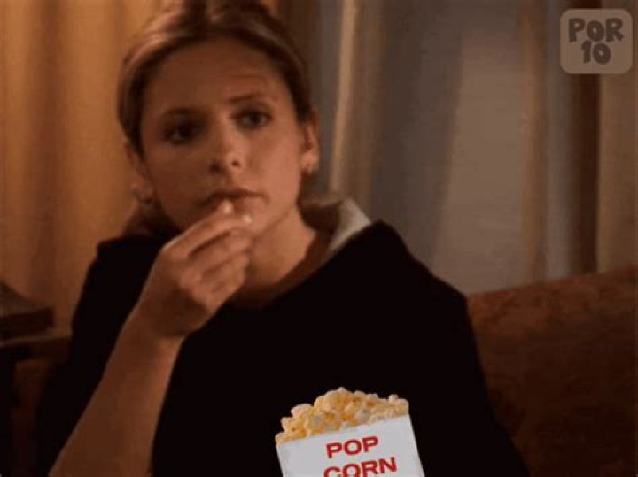 Can I eat popcorn with a permanent retainer?