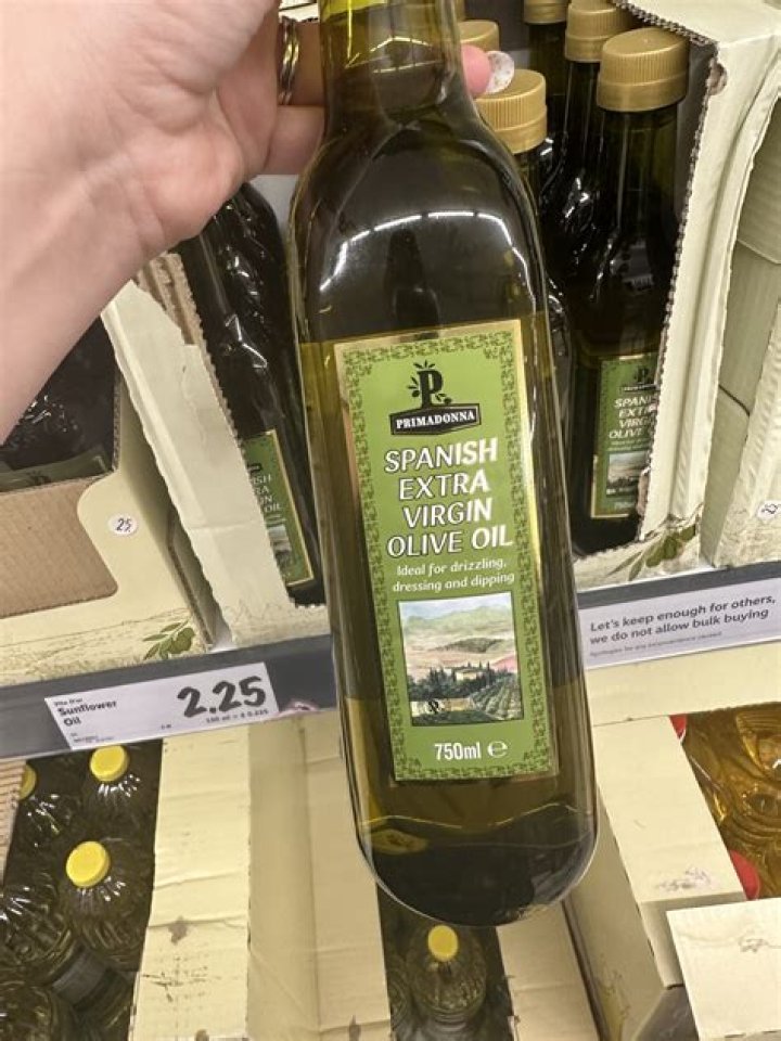 Can I leave olive oil in my ear overnight?