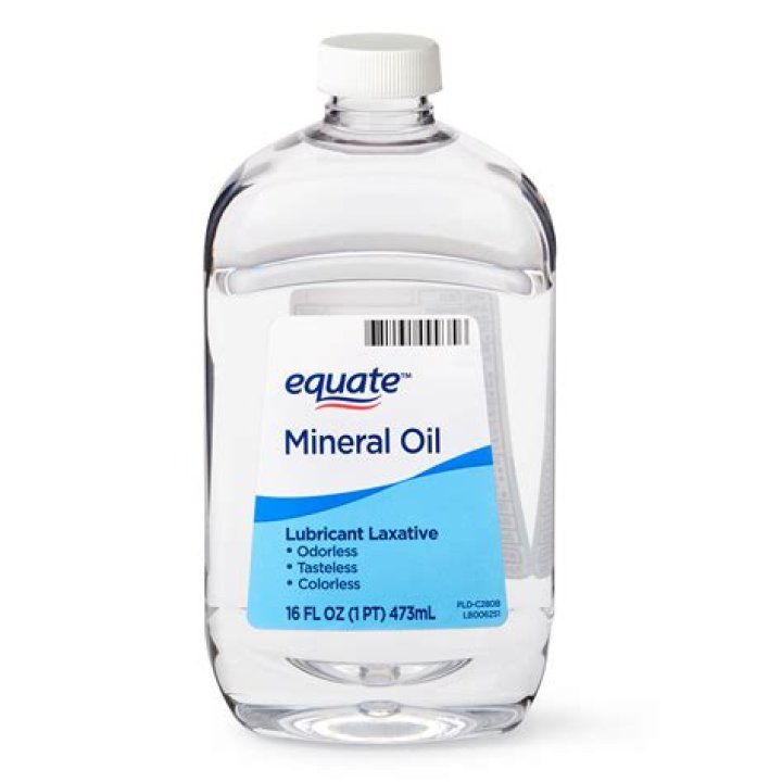 Can I use mineral oil as baby oil?