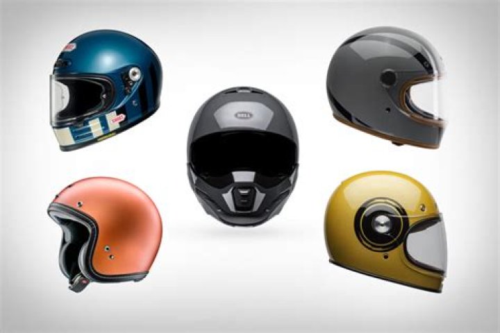 Can motorcycle helmets be relined?