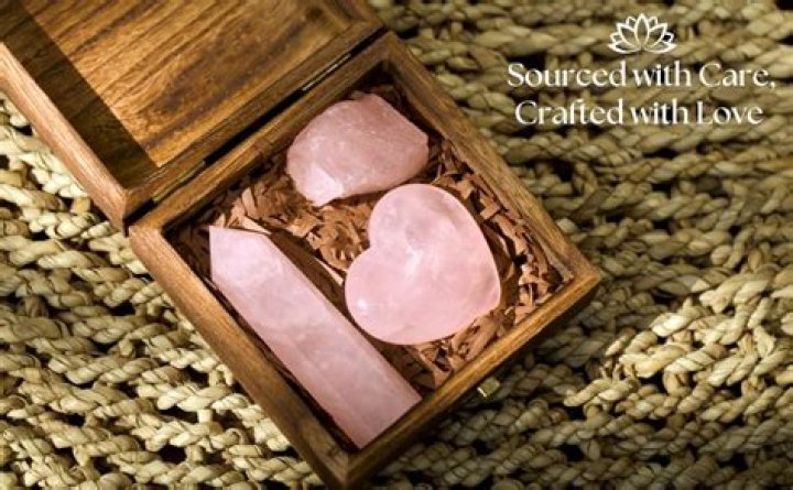 Can rose quartz be heated?