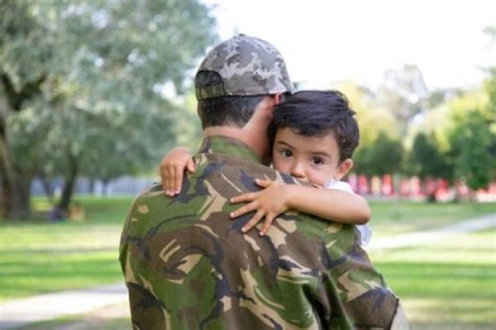 Can you be a single-parent in the Army?