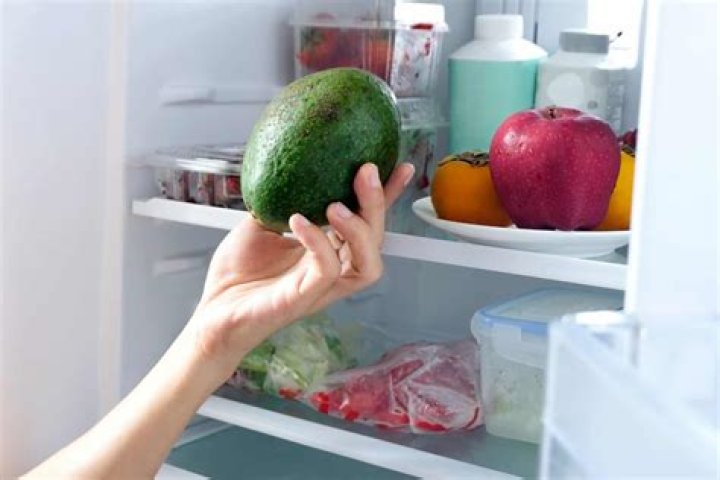 Do avocados ripen in the fridge?