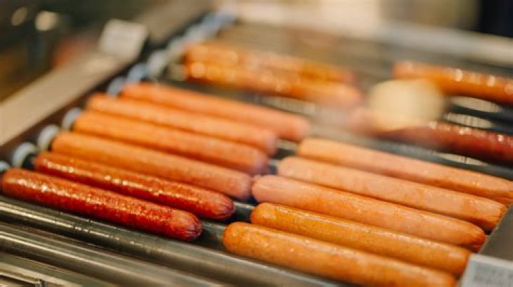 Do Vienna hot dogs have pork?