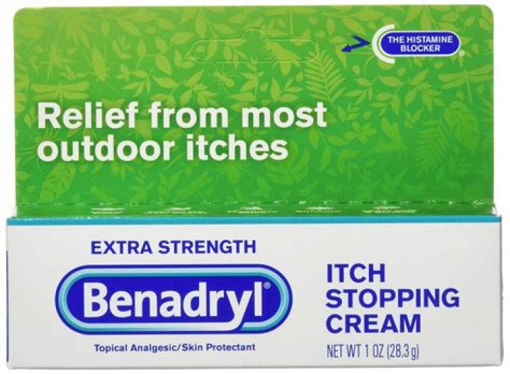 Does Benadryl cream help poison ivy?