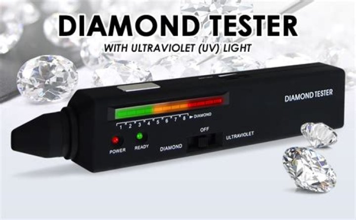 Does cubic zirconia pass a diamond tester?