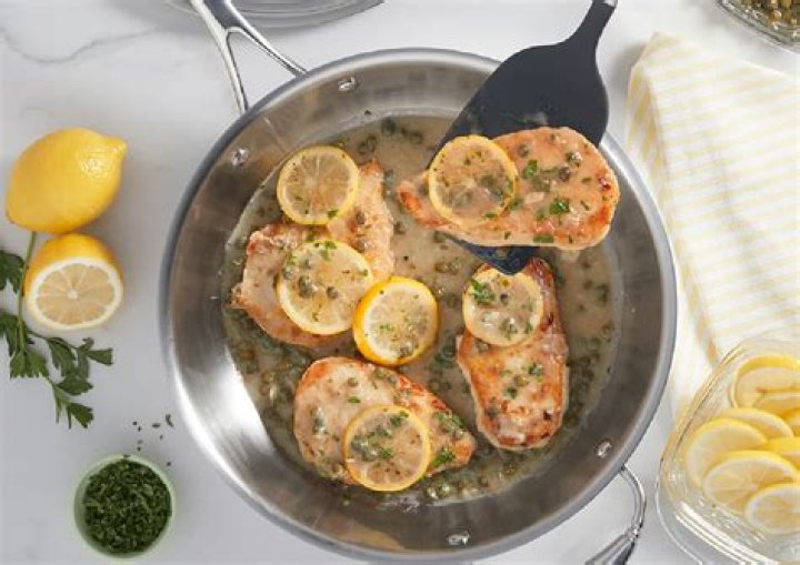 Does lemon clean chicken?