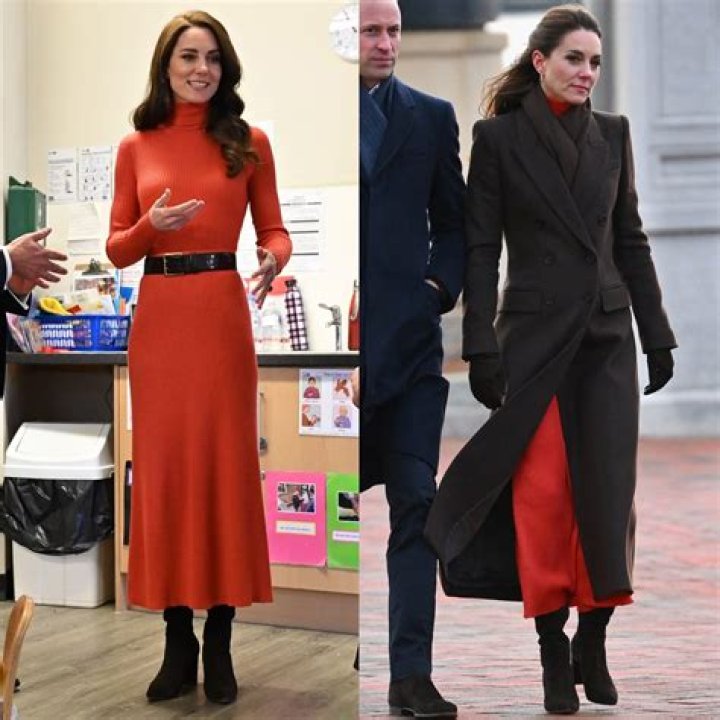 Does the Queen ever repeat outfits?