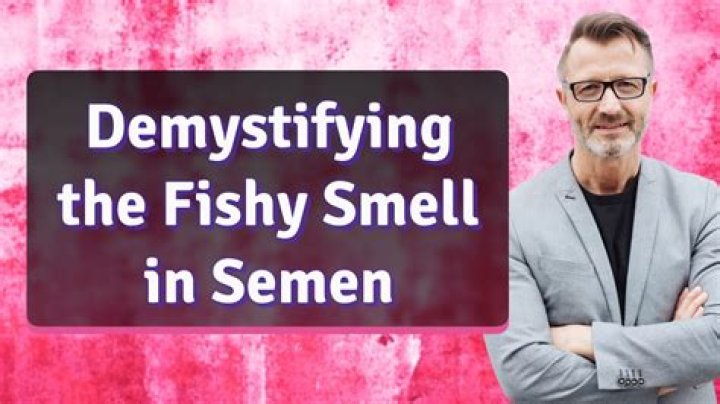 Does UTI smell fishy?