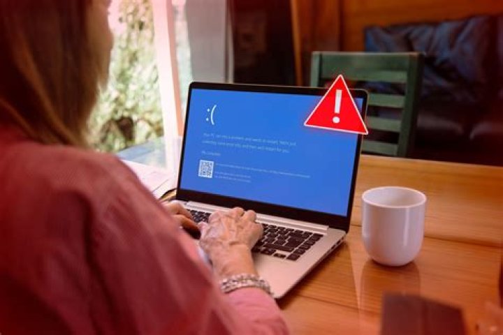 How do I know if my screen is being monitored?