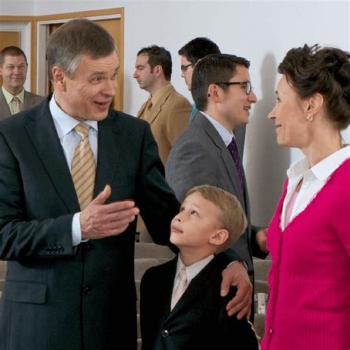 How do Jehovah's Witnesses make money?