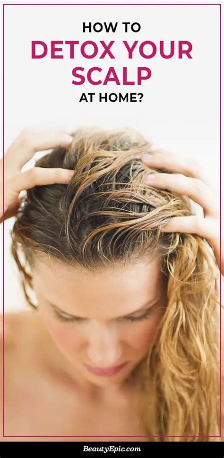How do you detox your scalp?