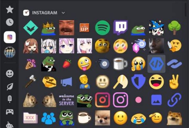 How do you get more than 50 emojis on Discord?