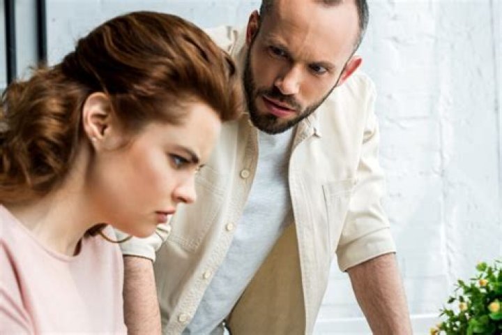 How do you know you are being abused by a narcissist?