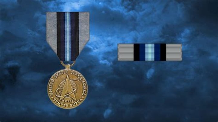 How many stars should be on a good conduct ribbon?