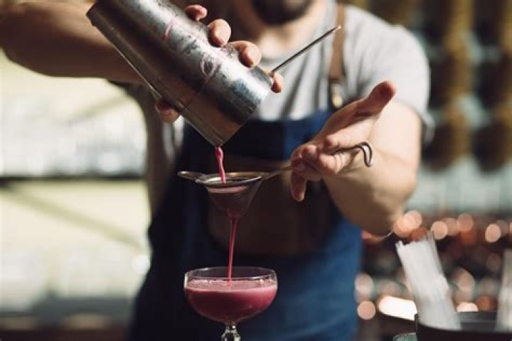 How many times should the bartender stir a drink?