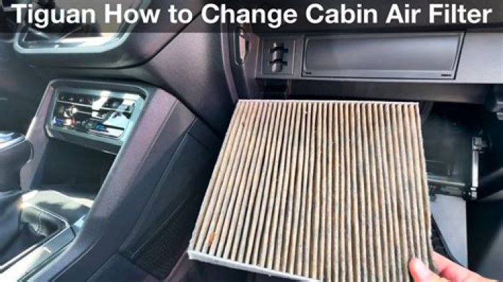 How much does it cost to change cabin filter?