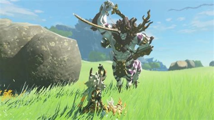 How much health does a silver lynel have?