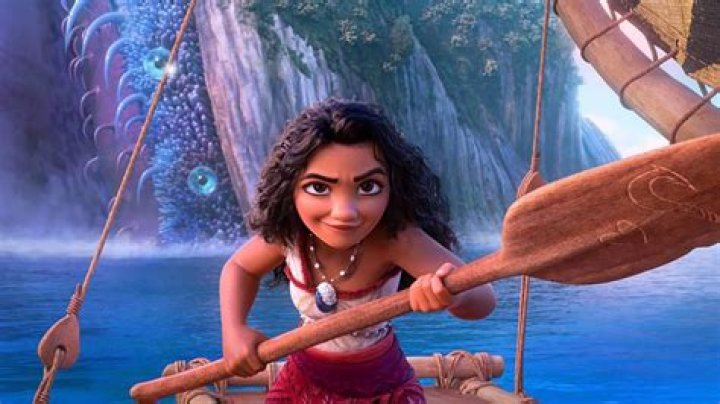 How old is Moana in the movie?
