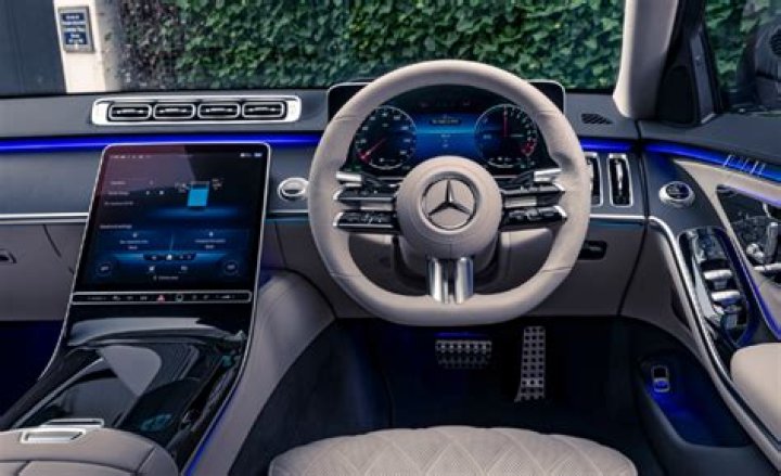 Is Audi or Mercedes better?