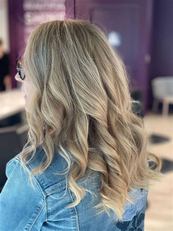Is Dirty blonde really blonde?