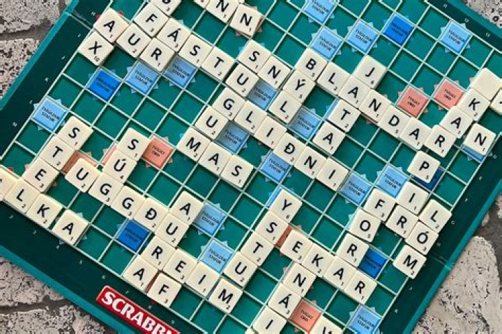 Is Duper a Scrabble word?