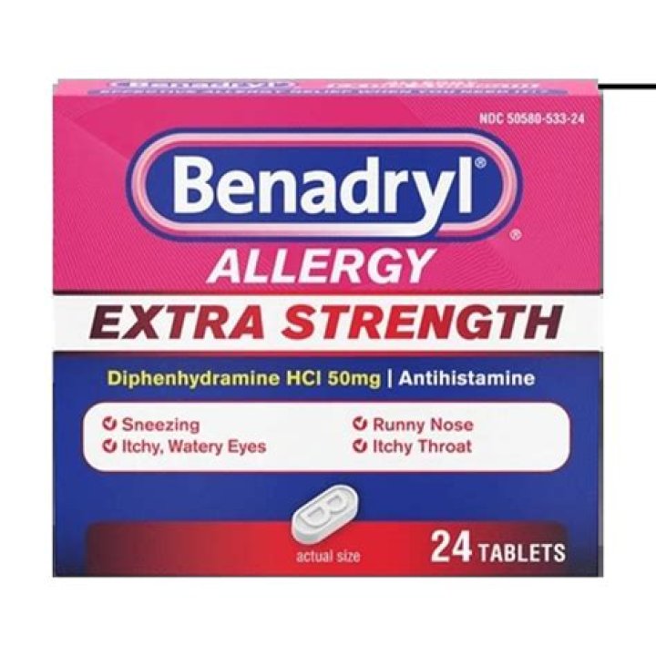 Is ibuprofen or Benadryl better for swelling?