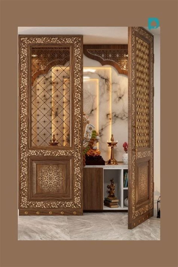 Is it compulsory to have door for pooja room?