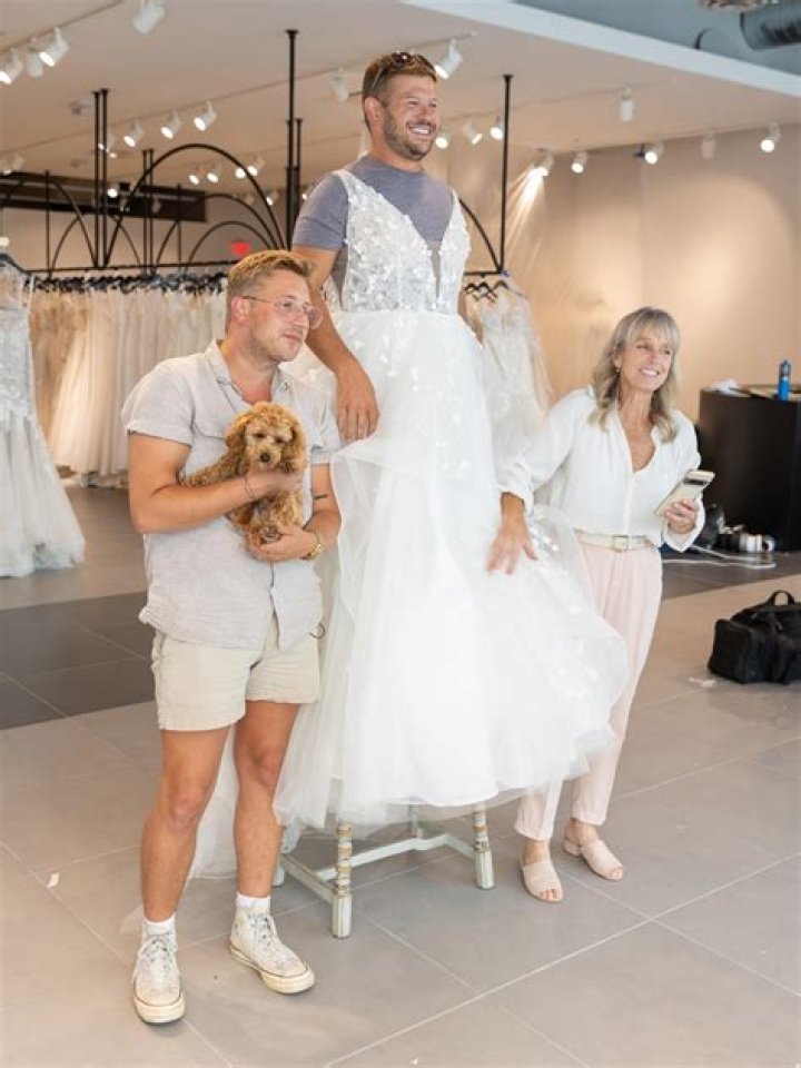 Is Tad of Good Bones married?