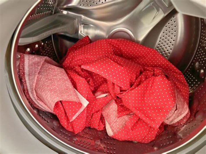 Should you wash interfacing before sewing?