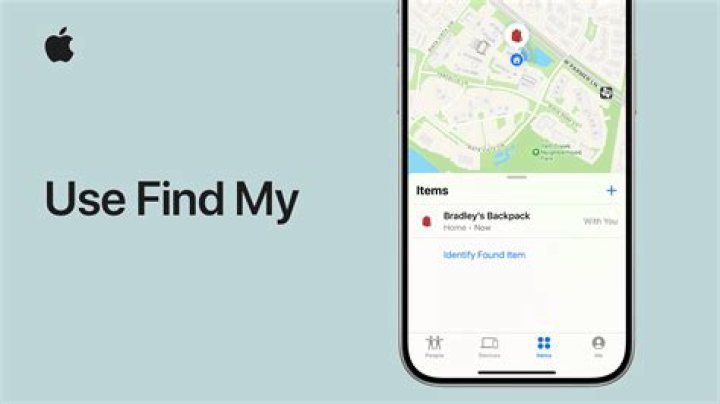 What's the difference between live and now on Find My iPhone?