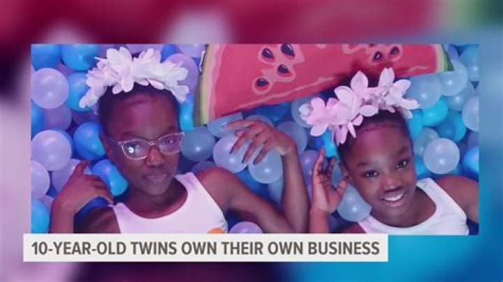 What famous person has 10 year old twins?