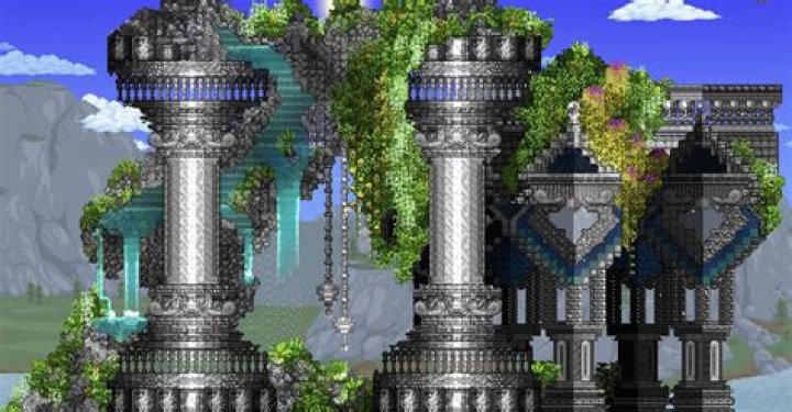 What happens if you destroy all 4 pillars in Terraria?