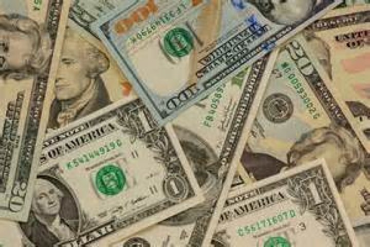 What happens when the US dollar gets stronger?