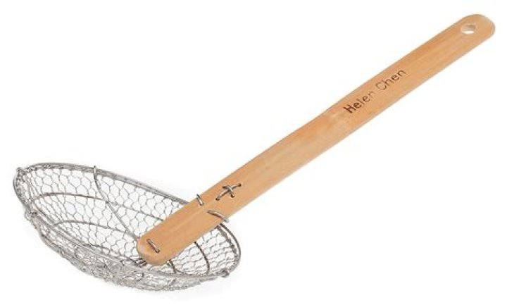 What is a spider strainer?