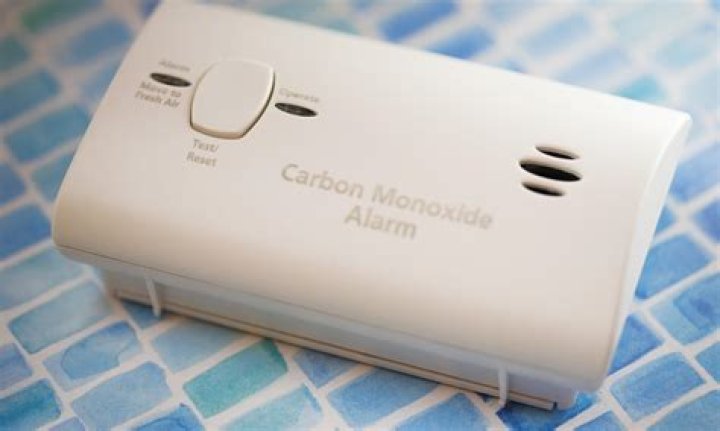 What level of carbon monoxide will set off an alarm?