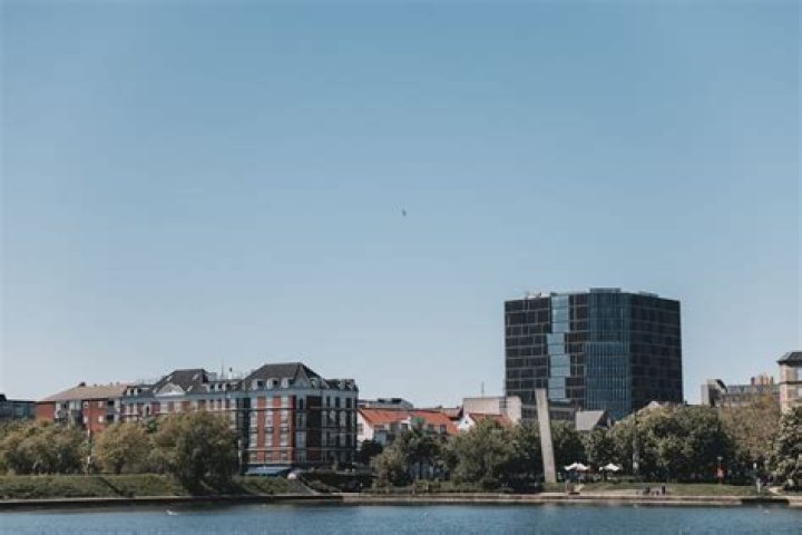 Where do expats live in Copenhagen?
