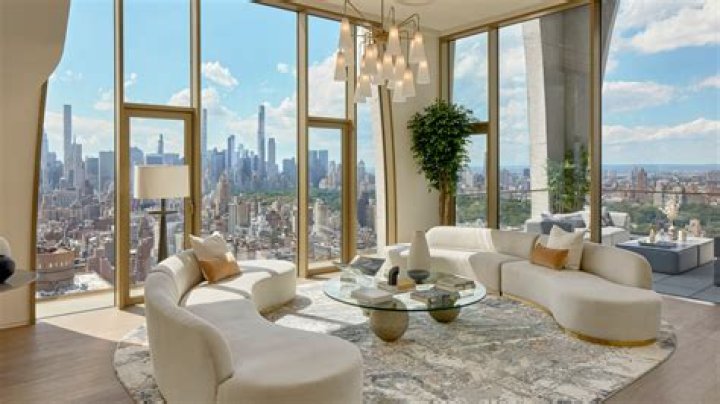 Where is Carrie's apartment in just like that?
