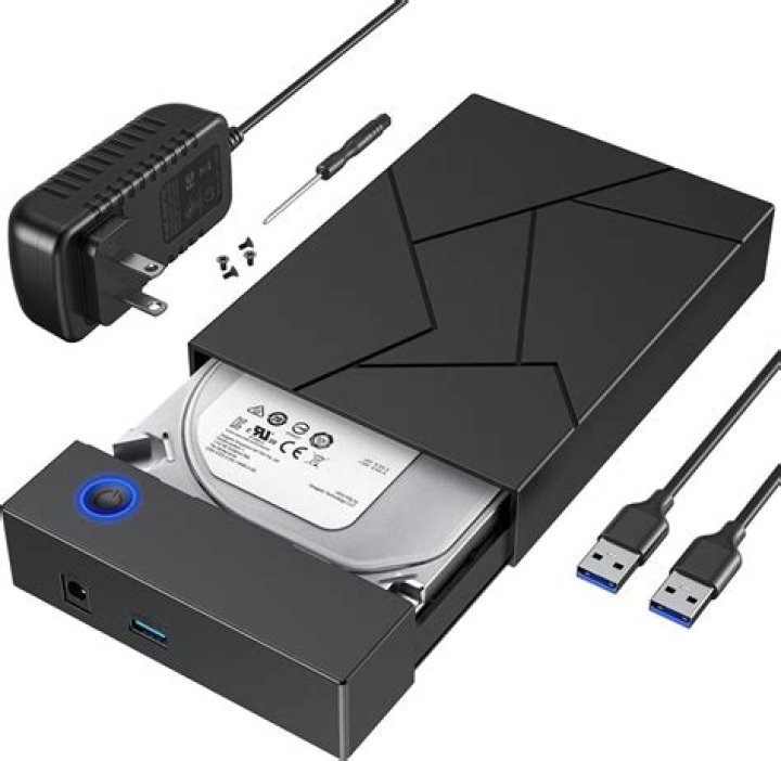 Which is better USB or external hard drive?