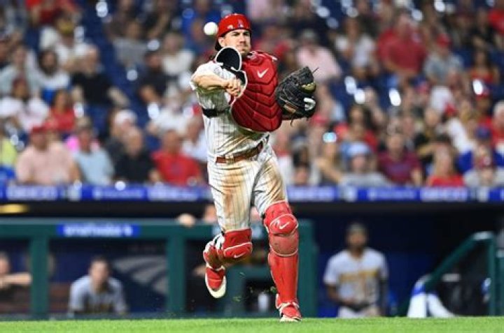 Who's the highest paid catcher in MLB?