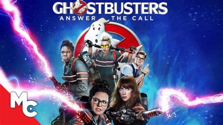 Who answers the phone in Ghostbusters: Afterlife?