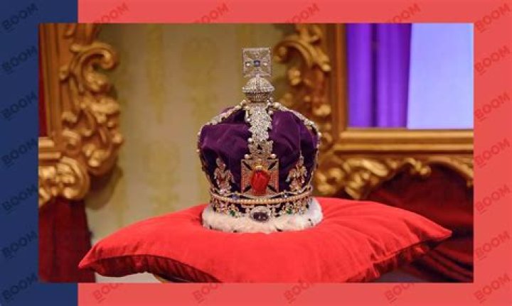 Who gets the crown after Elizabeth?
