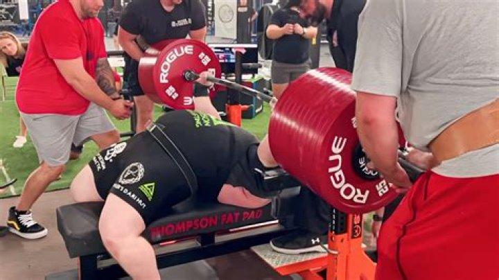 Who has the biggest bench press in the NFL?
