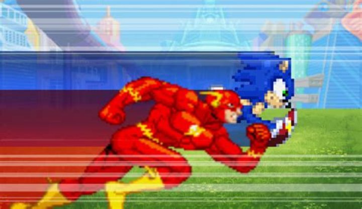 Who is faster Hyper Sonic or flash?