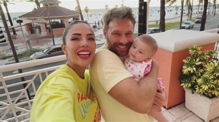Who is having a baby on 90 Day Fiancé?