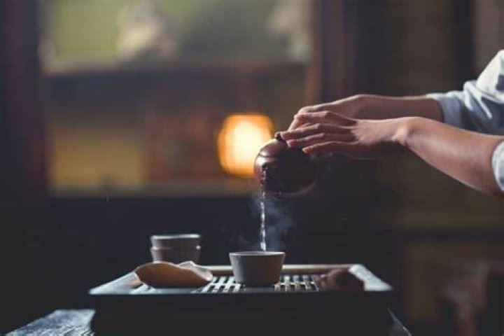 Why do Chinese drink tea?